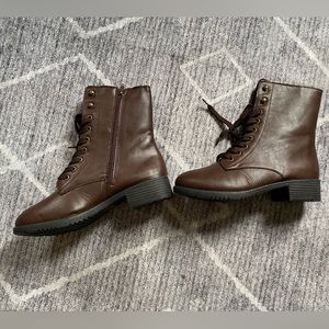Brand new brown boots. Never worn
